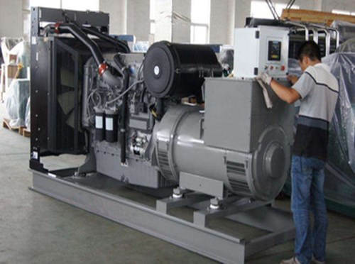 盐城柴油发电机空气滤清器堵塞会对发电机组产生哪些影响？