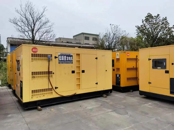 盐城干式空气滤清器和湿式空气滤清器有什么区别？