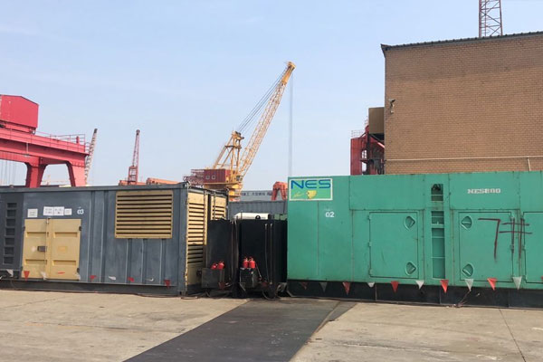 盐城发电机出租空气滤清器的清洁频率是多少？