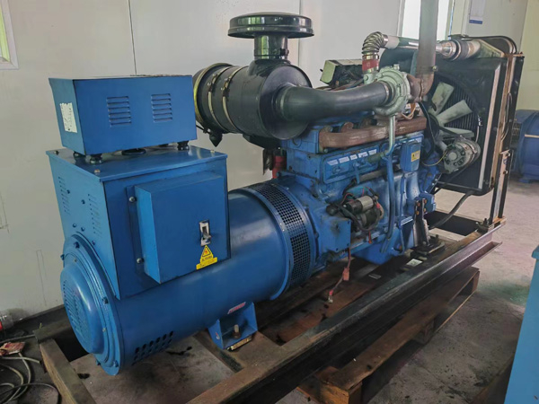 盐城100kW柴油发电机组使用多级机油有哪些优缺点？