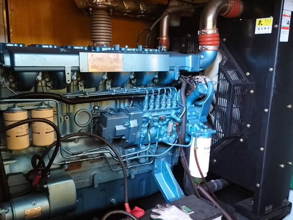 盐城磷酸铁锂蓄电池的使用寿命与哪些因素有关？