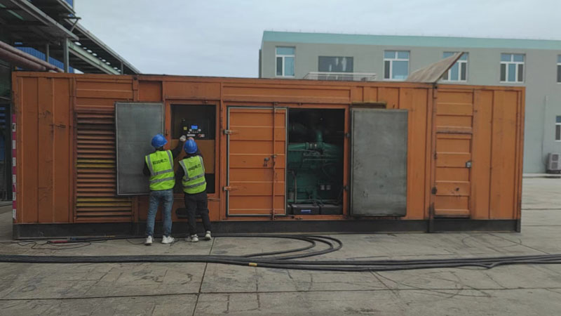 盐城如何检查柴油发电机组的机油油位？